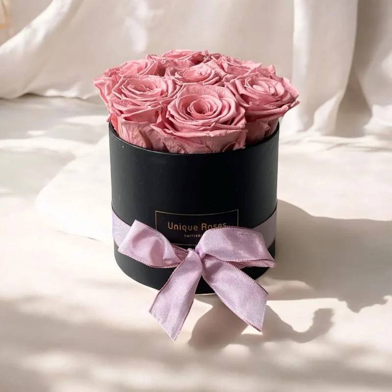 Classic-Style (Small) in schwarzer Box - ca. 7 Rosen